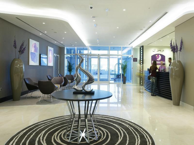 Premier Inn Abu Dhabi Airport Business Park アブダビ インテリア 写真